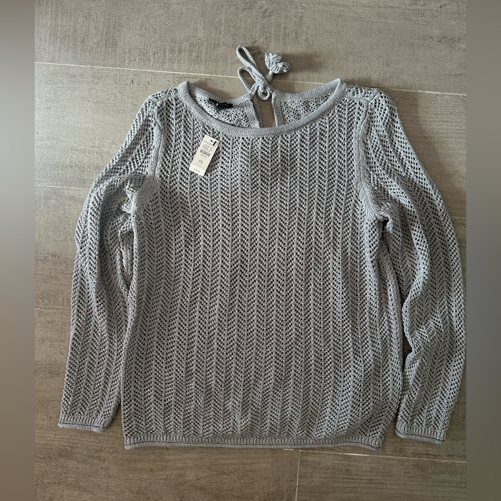 NWT Talbots Light Gray Silver Knit Scoop Neck Sweater